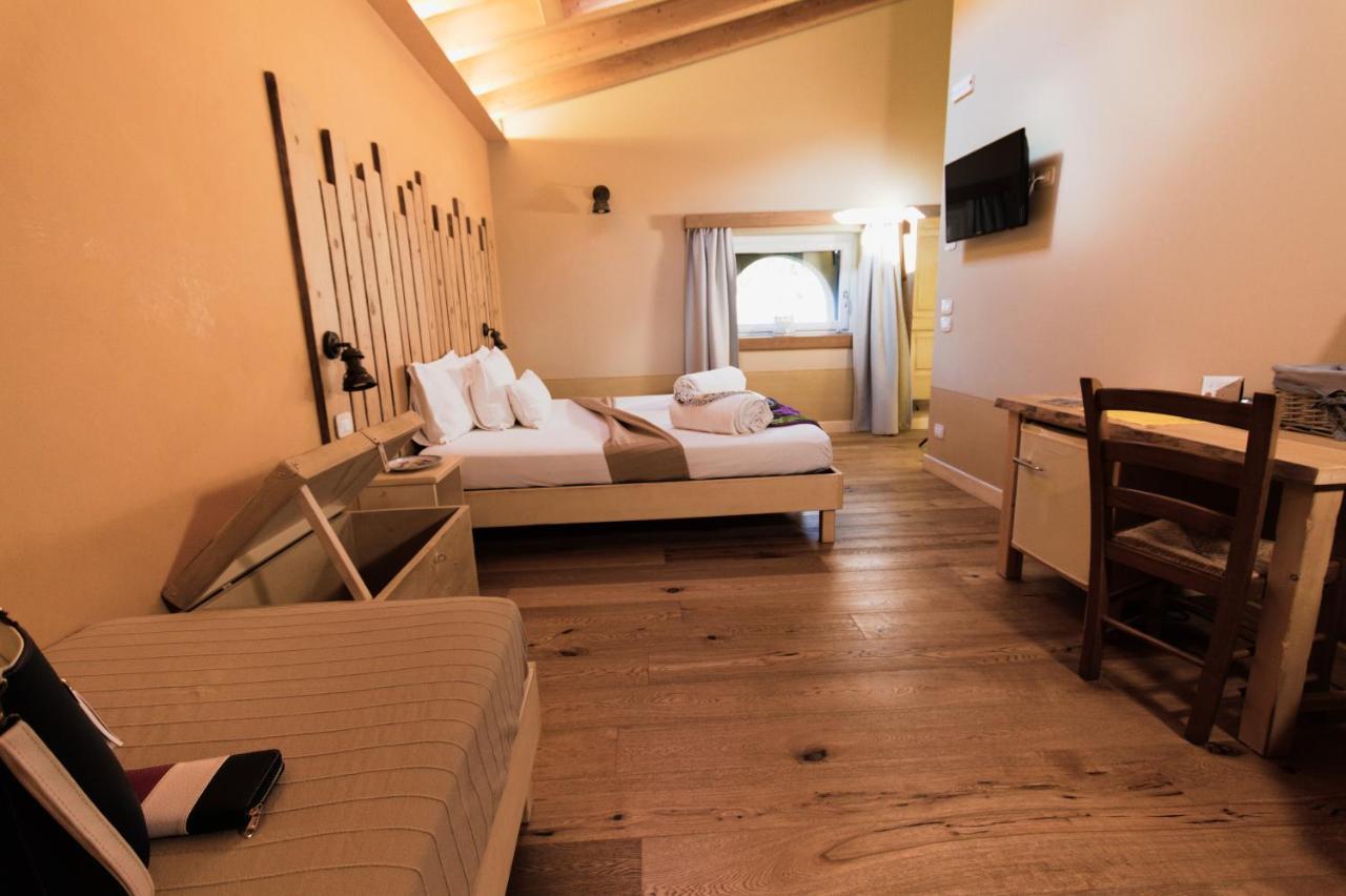 Agriturismo Milord Salo Bagian luar foto
